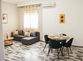 Your Athens Getaway: Stylish Apt in Athens